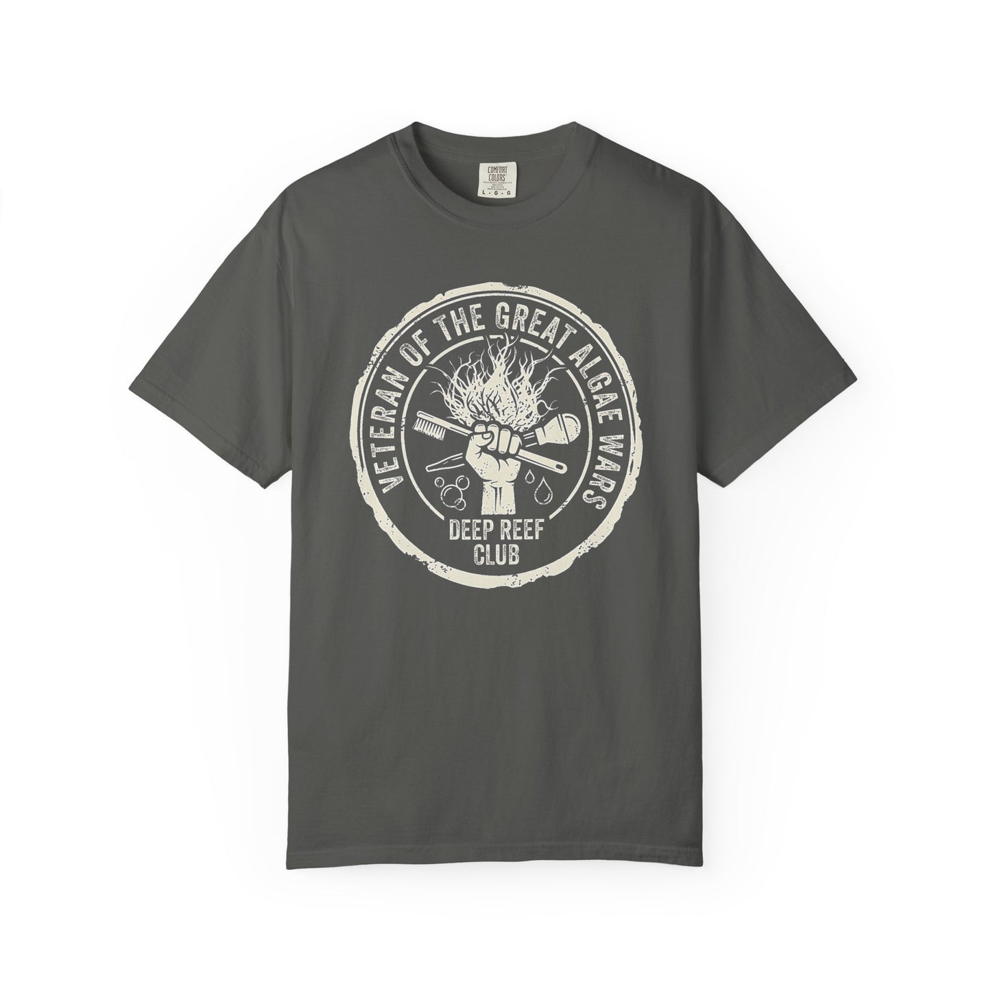 Deep Reef Club saltwater aquarium graphic t-shirt featuring a grit-inspired badge design of a hand raising cleaning tools with the text: VETERAN OF THE GREAT ALGAE WARS, dark khaki crew neck tee