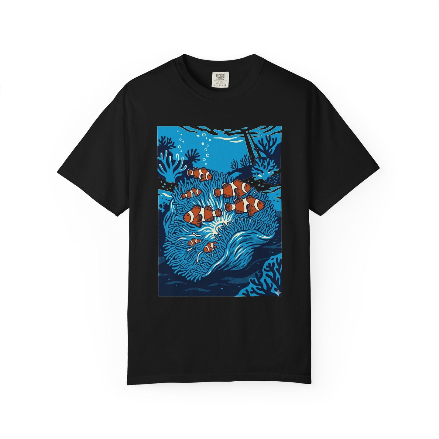 CLOWNFISH ANEMONE SYNERGY – Saltwater Aquarium Graphic T-Shirt