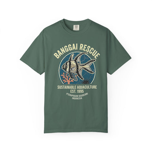 Broke Reefers saltwater aquarium graphic t-shirt featuring a detailed, vintage-style badge illustration of a Banggai Cardinalfish with the text: BANGGAI RESCUE SUSTAINABLE AQUACULTURE EST. 1995 PTERAPOGON KAUDERNI INDONESIA, military green crew neck tee