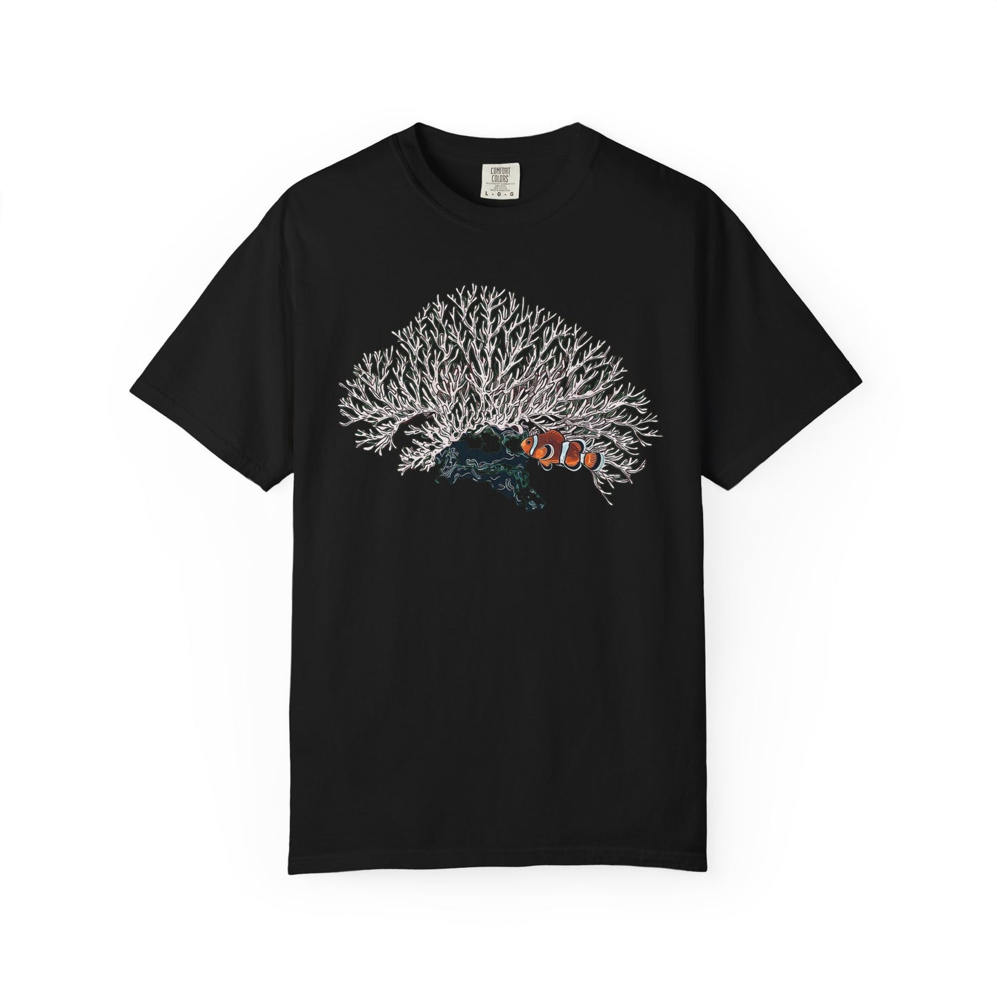 CLOWNFISH & CORAL – Saltwater Aquarium Graphic T-Shirt